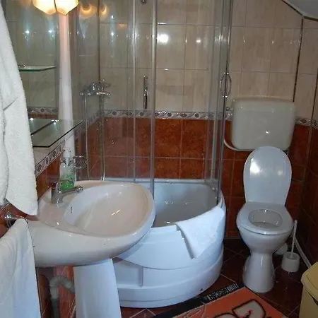 Hostel Ana Si Alex *